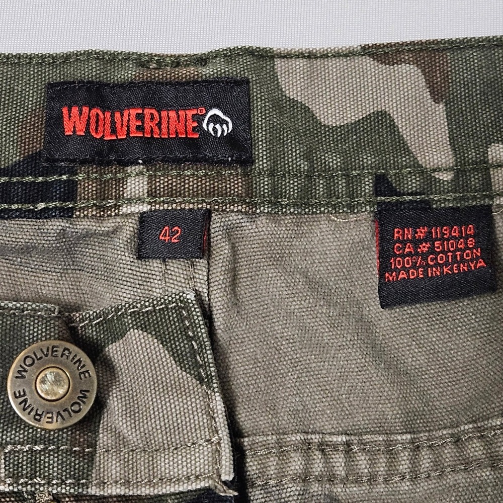 Wolverine Mens 42 Camo Cargo Shorts Heavy Duty Workwear Outdoor Gorpcore Utility - Picture 3 of 8